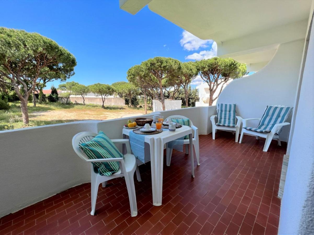Vilamoura Cosy 3 With Pool By Homing Leilighet Eksteriør bilde