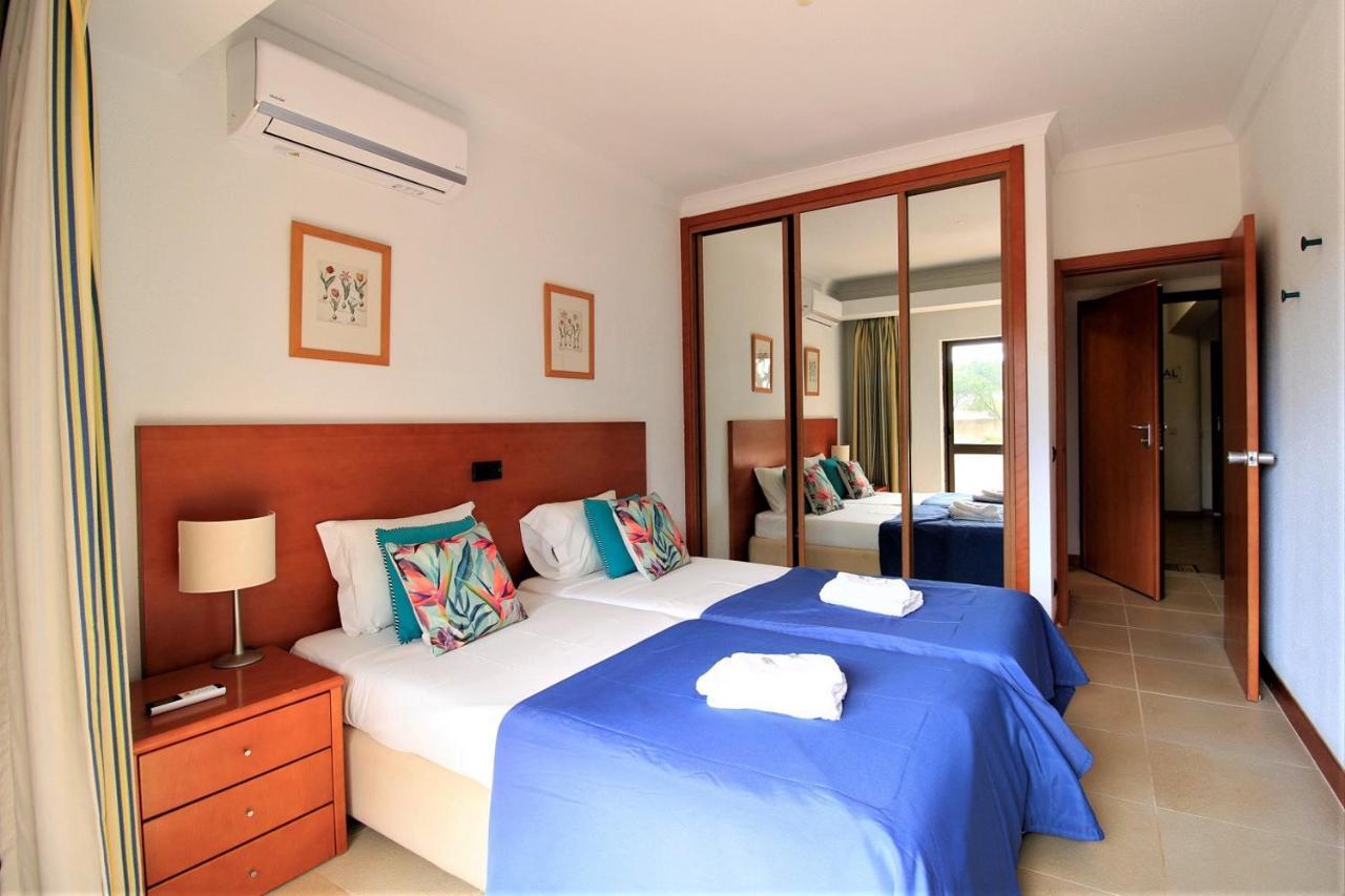 Vilamoura Cosy 3 With Pool By Homing Leilighet Eksteriør bilde