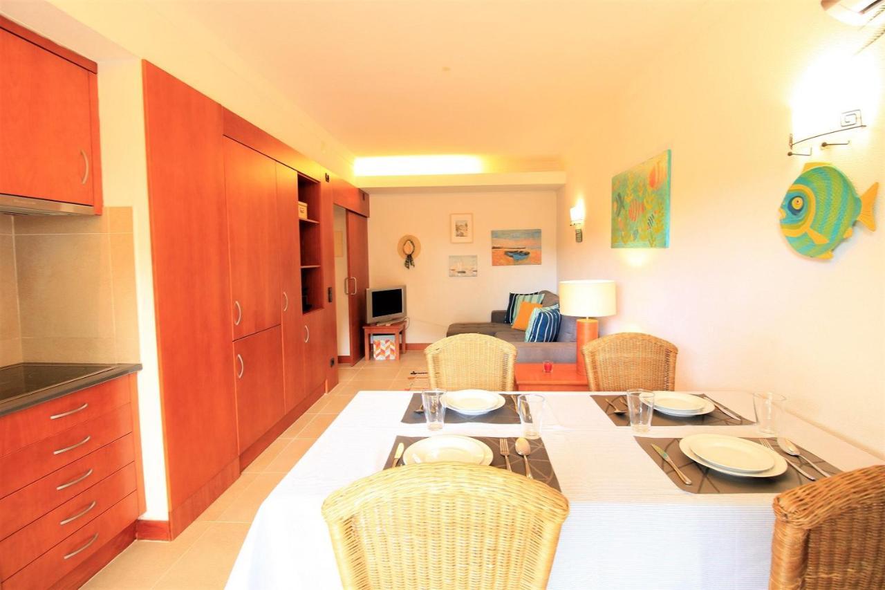 Vilamoura Cosy 3 With Pool By Homing Leilighet Eksteriør bilde