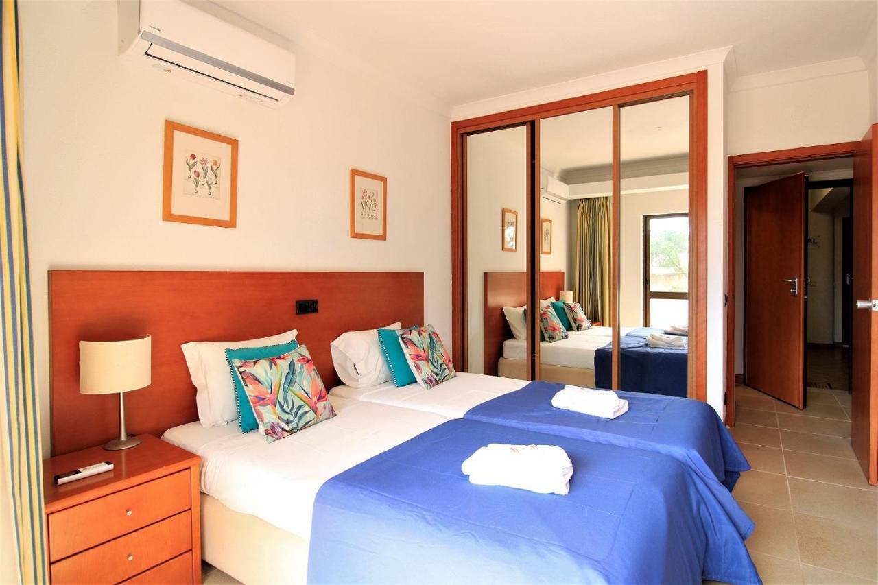 Vilamoura Cosy 3 With Pool By Homing Leilighet Eksteriør bilde
